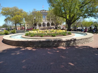 Bentonville - Photo 2