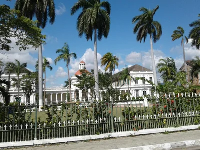 Spanish Town - Photo 2