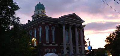 Bowling Green - Photo 3