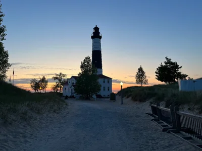 Ludington - Photo 3