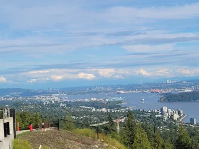West Vancouver - Photo 2