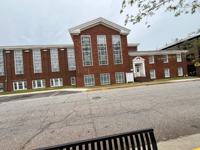 College Park - Photo 4