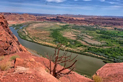 Moab - Photo 3