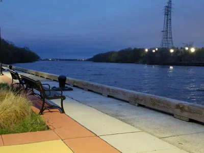 Pawtucket - Photo 3