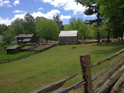 Sturbridge - Photo 2