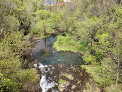 River Falls - Photo 4