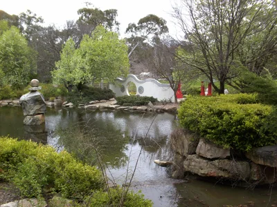 Cowra - Photo 3