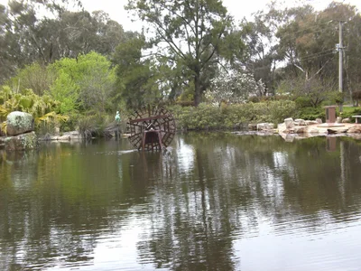 Cowra - Photo 5