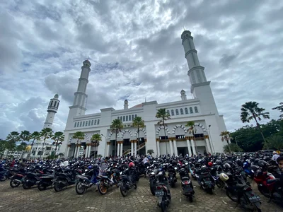 Pontianak - Photo 2