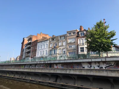 Charleroi - Photo 2