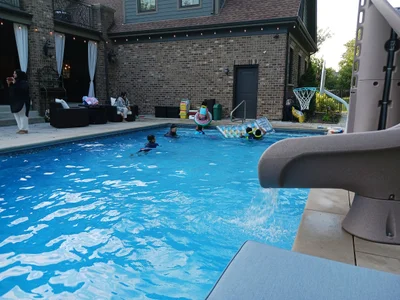 Naperville - Photo 2