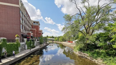 Naperville - Photo 3