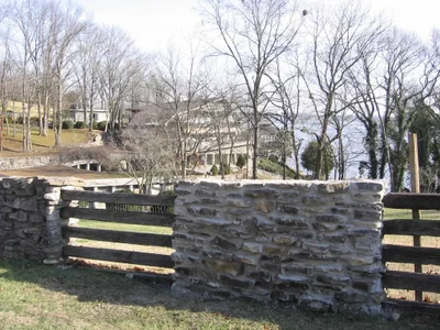 Hendersonville - Photo 4