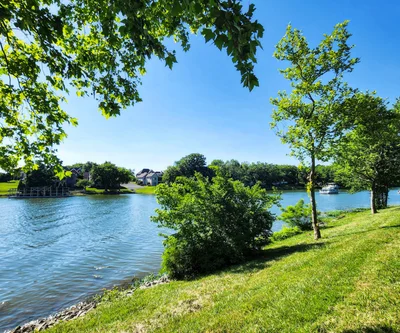 Hendersonville - Photo 5