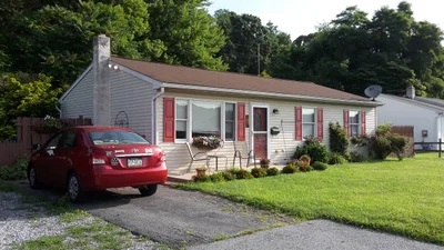 Coatesville - Photo 5
