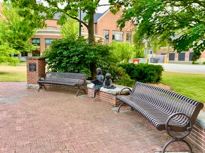 Glenview - Photo 3