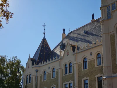 Kecskemet - Photo 2