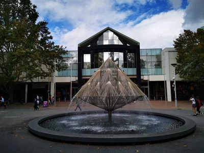 Canberra - Photo 3