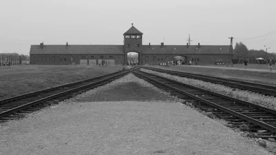 Oswiecim - Photo 2