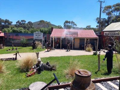 Glenrowan - Photo 2