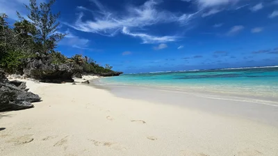 Rurutu - Photo 3