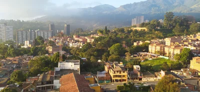 La Estrella - Photo 2