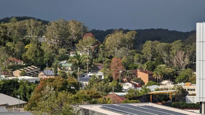 Gosford - Photo 3