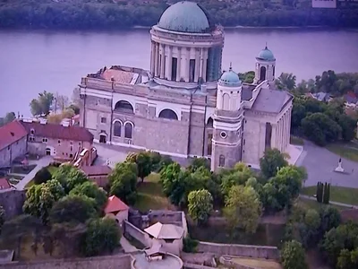 Esztergom - Photo 2
