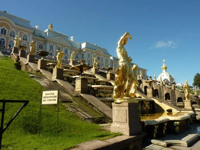 St. Petersburg - Photo 4