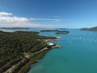 Shute Harbour - Photo 3