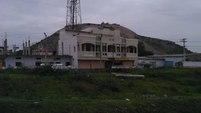 Bhuvanagiri - Photo 3