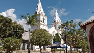 Capitanejo - Photo 5
