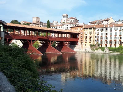 Bassano Del Grappa - Photo 2