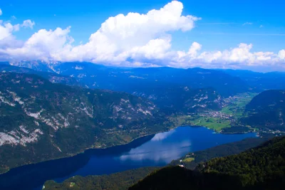 Bohinjsko Jezero - Photo 2
