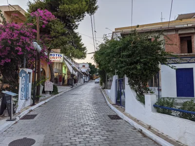 Agia Marina - Photo 2