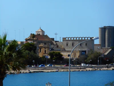 Bari - Photo 2