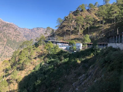 Reasi - Photo 2