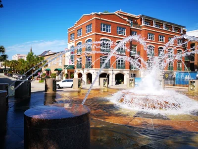 Charleston - Photo 3