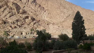 At Tur - Photo 4