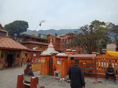 Budhanilkantha - Photo 3