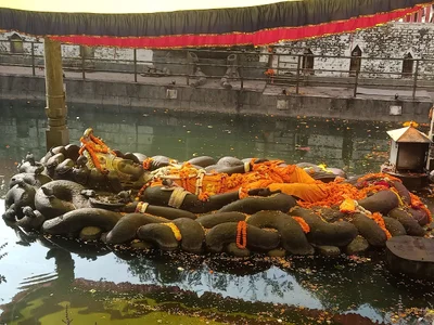Budhanilkantha - Photo 4