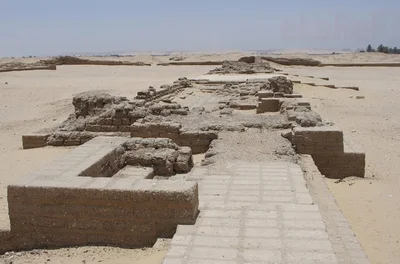 Tel Al Amarna - Photo 4