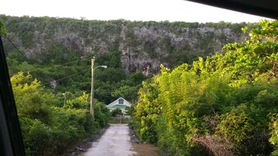 Cayman Brac - Photo 3