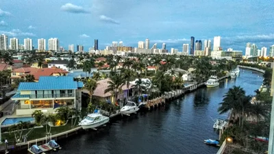 North Miami Beach - Photo 3