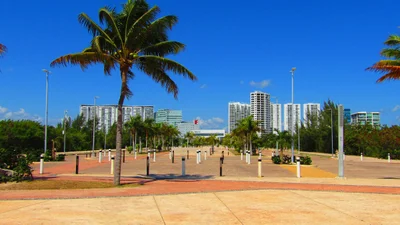 Malecon Tajamar - Photo 4