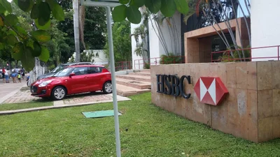 HSBC - Photo 4