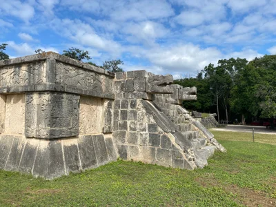 Platform of the Eagles and Jaguars - Photo 3