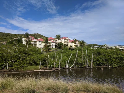 Oyster Pond - Photo 2