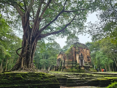Prasat Sambor - Photo 4
