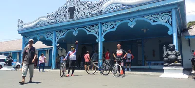 Surakarta - Photo 5